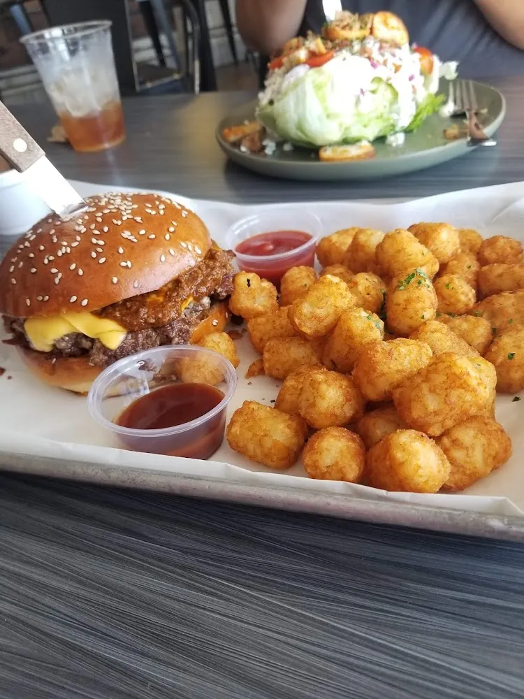 Chili Cheese Burger w Tater Tots